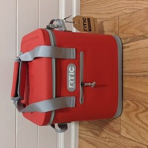 RTIC Cooler